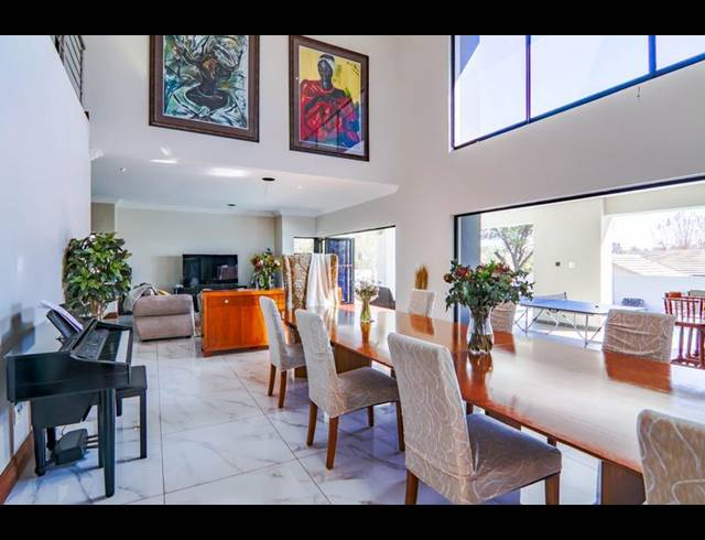 5 BEDROOM HOUSE FOR SALE IN COPPERLEAF ESTATE